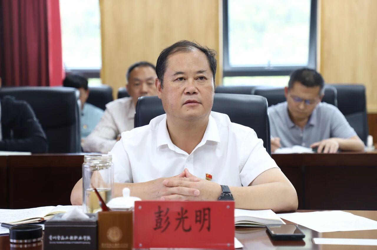 8ebdcb39-2d82-45c4-b028-eba84dad17cc.jpg 8ebdcb39-2d82-45c4-b028-eba84dad17cc.jpg